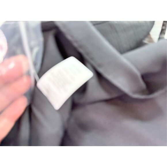 Talbots Top Womens Large Black Solid Long-Sleeve Boat Neck Drawstring Blouse NWT - Picture 9 of 10